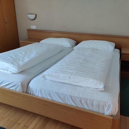 Vahrn Garni Maria酒店 外观 照片